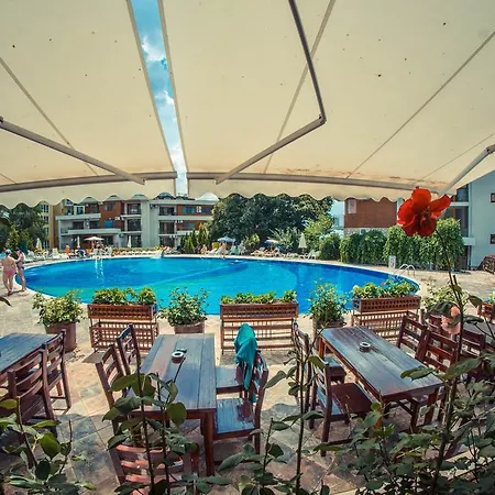 Apartamento Gt Messambria Fort Beach *