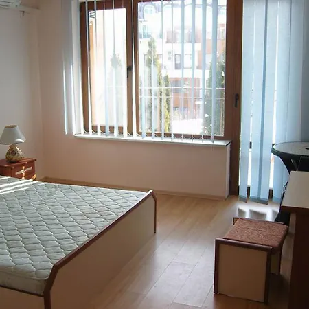 Gt Messambria Fort Beach Appartement *